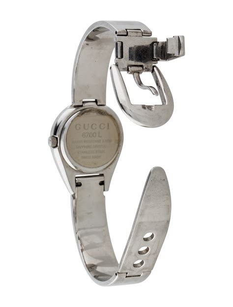 Gucci 6700L Buckle Watch .